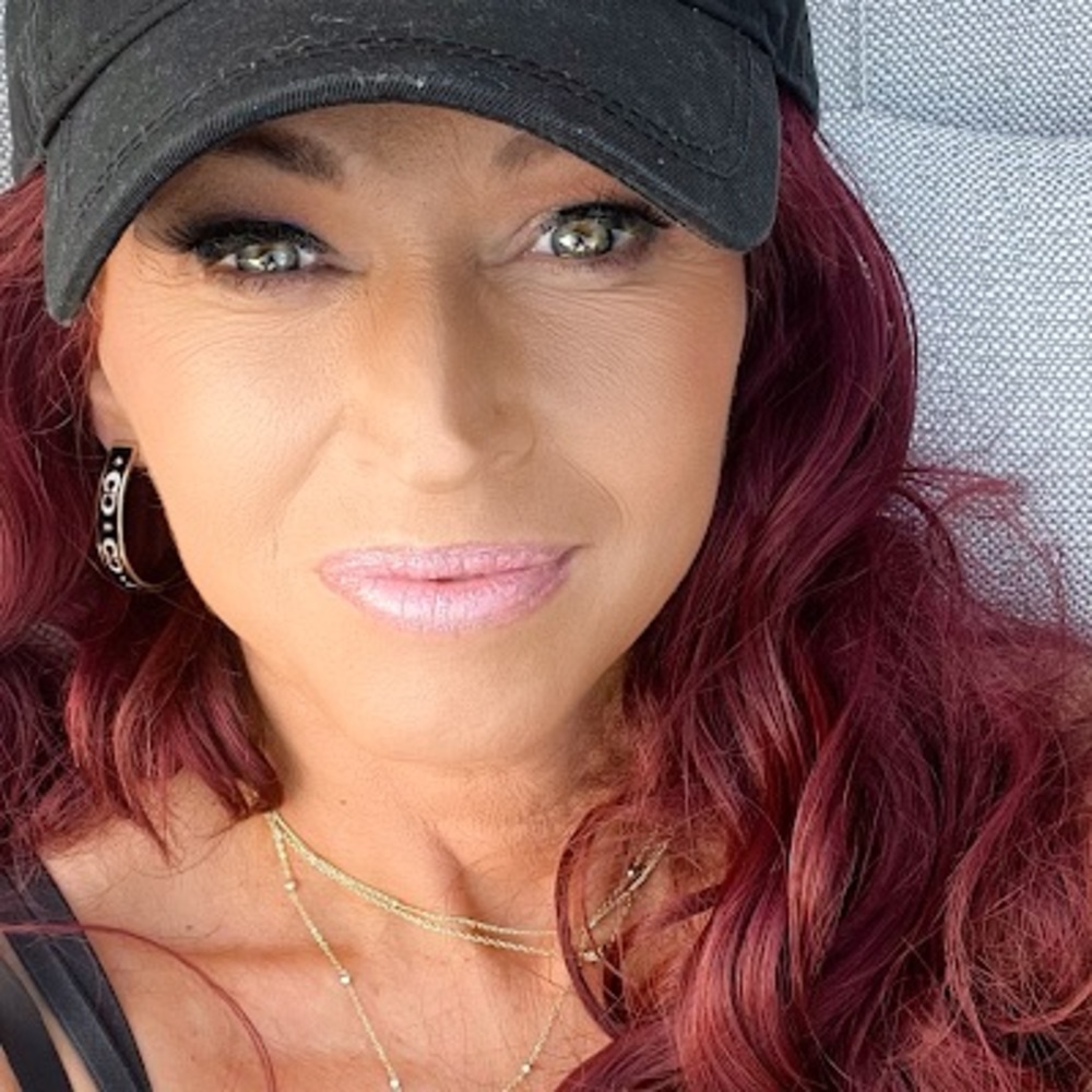 Meet your Posher, Pamela